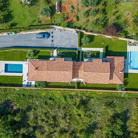 House Evida Hébergement de vacances *