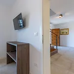 بيت للعطل House Evida بوريتش