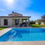 House Evida * بوريتش