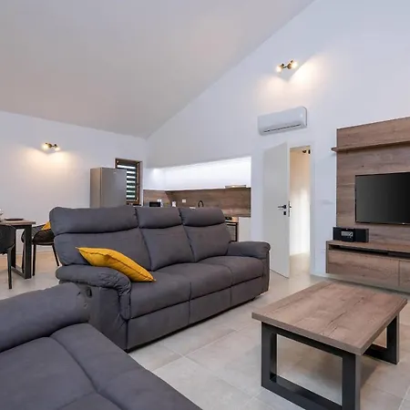 House Evida Semesterbostad *