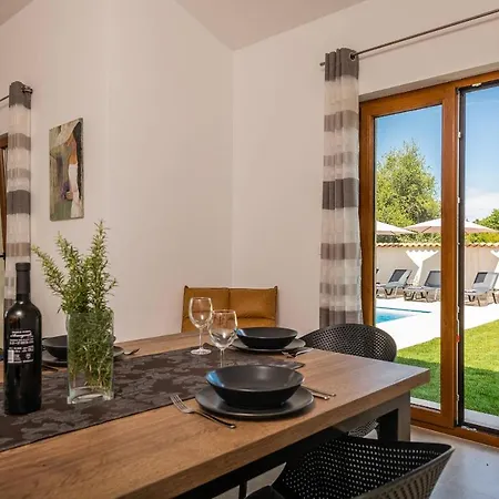 House Evida Semesterbostad *